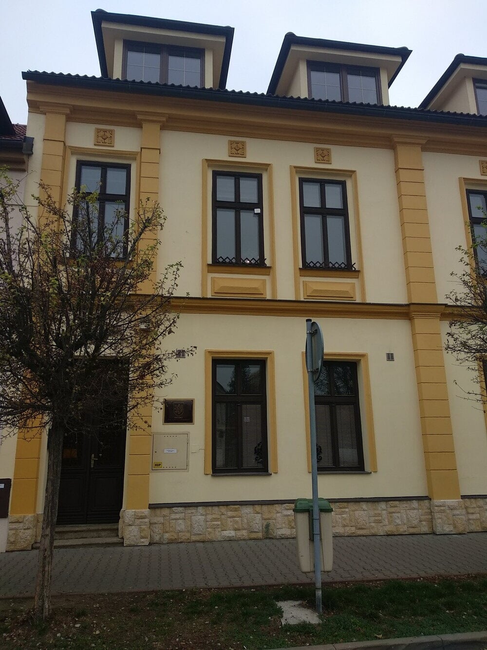 610 Notary office